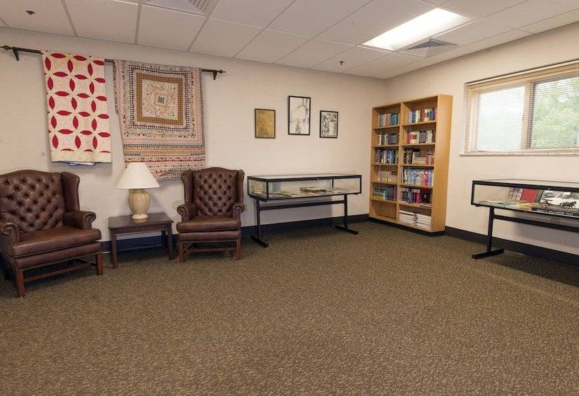 בית מלון כפרי Greenbo Lake State Resort Park