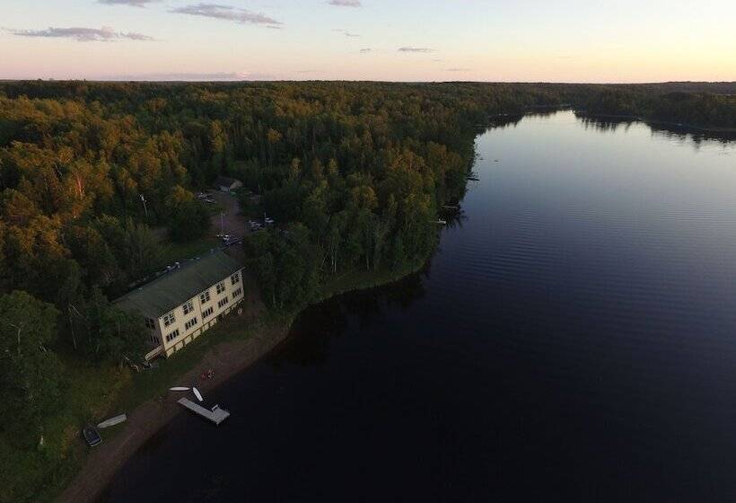 ホテル Hanging Horn Lakeside Resort