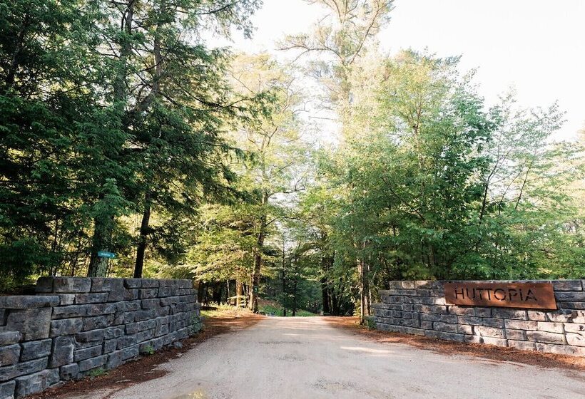 호텔 Huttopia White Mountains