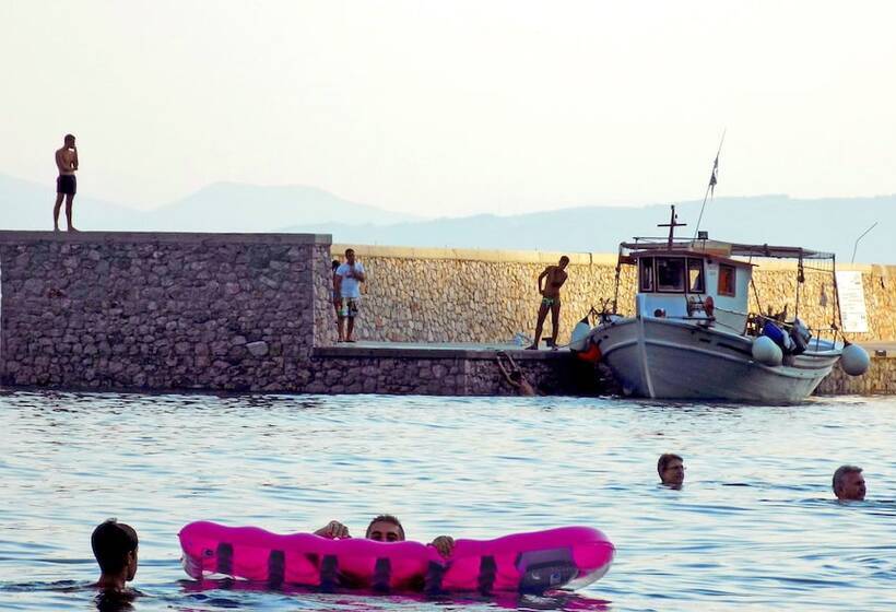 Отель Kapougiati Studios