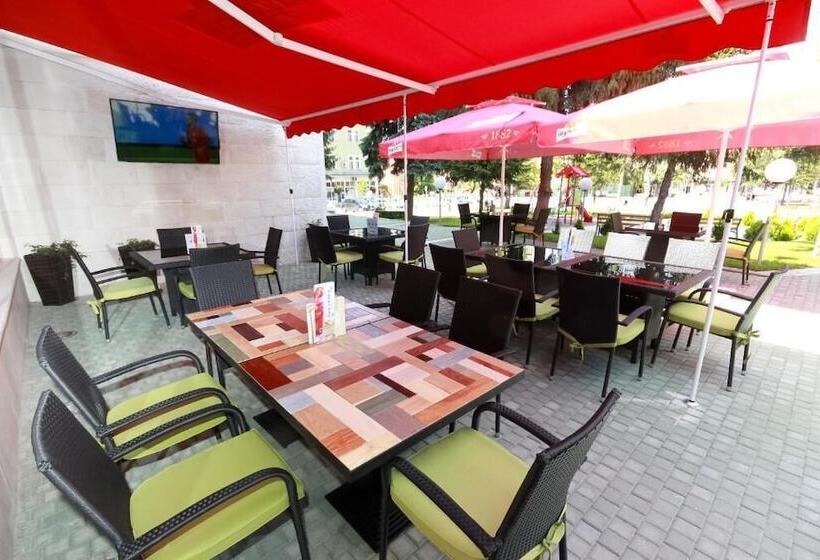 בית מלון כפרי Kolhida