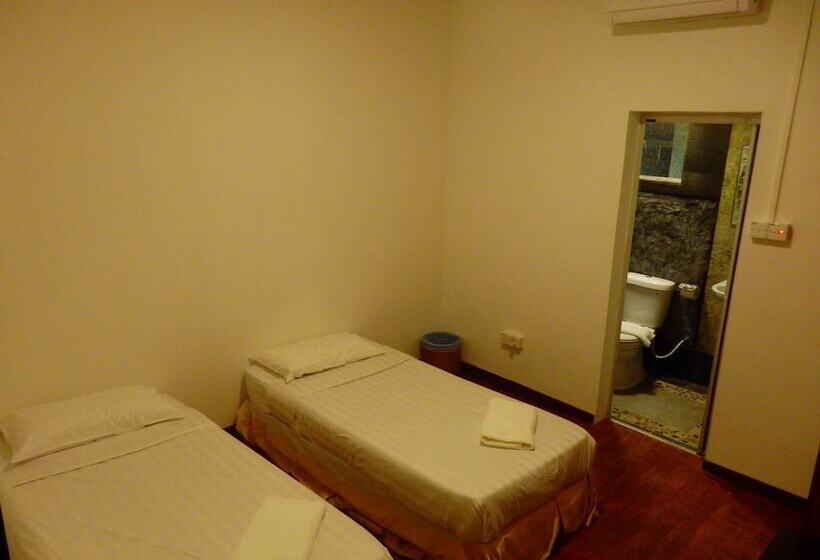 فندق Kukup Golf Resort