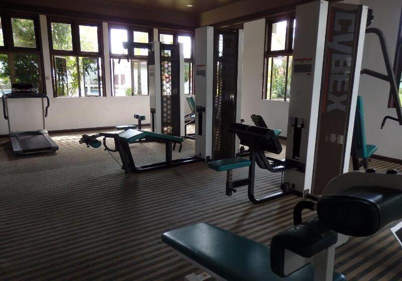 فندق Kukup Golf Resort