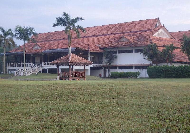 فندق Kukup Golf Resort