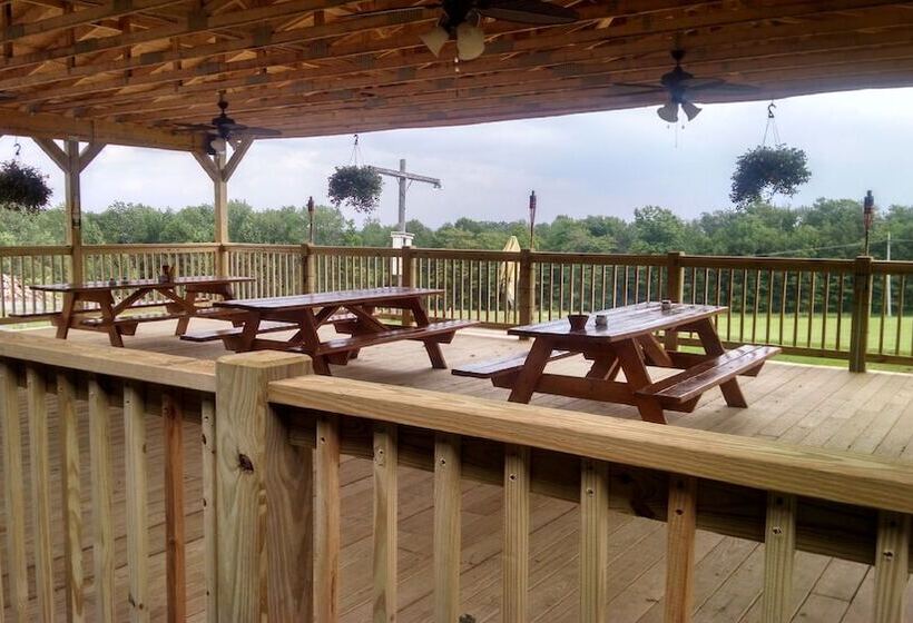 فندق Lakewood Lodge & Restaurant