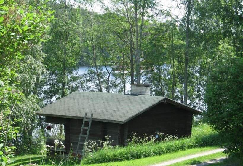 בית מלון כפרי Mansikkaharju Holiday Camp