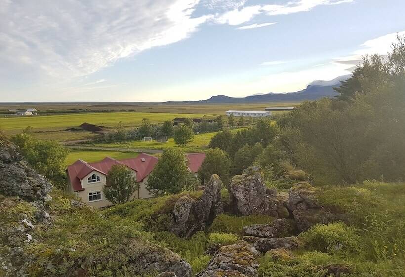 هتل Miðhraun   Lava Resort