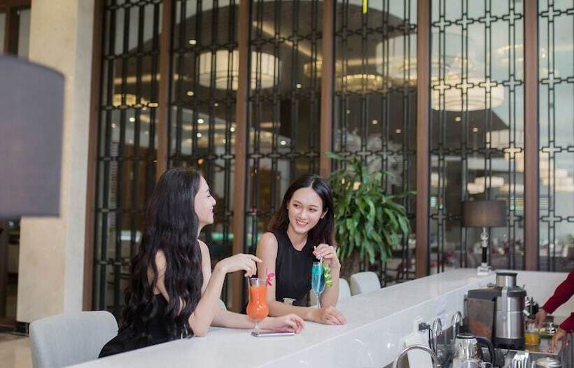 هتل Muong Thanh Luxury Ha Nam