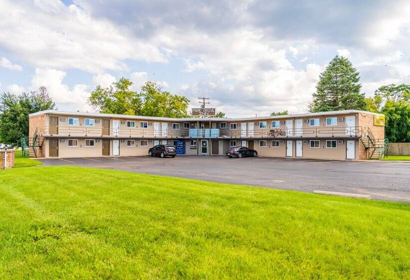 Отель Park Drive Inn