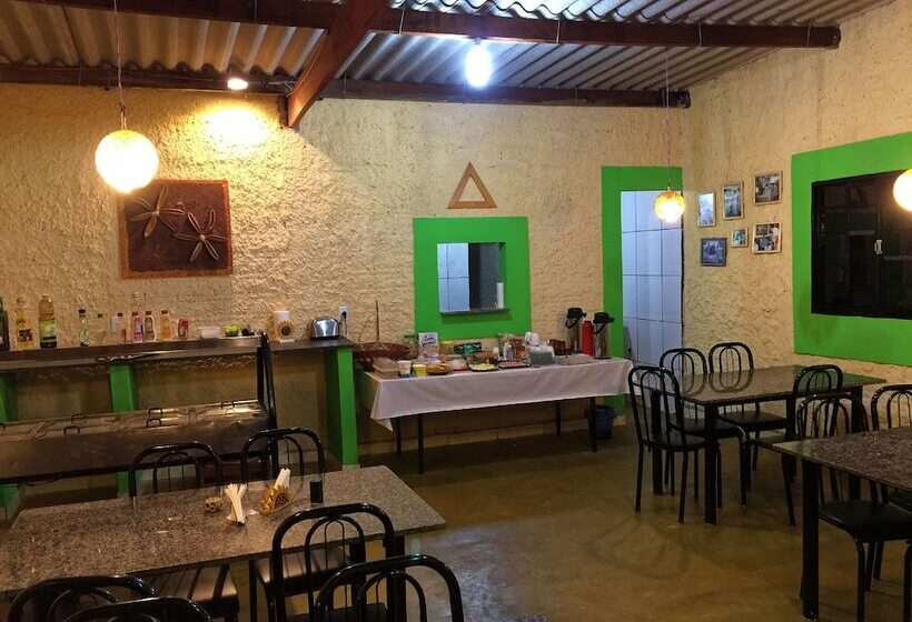 فندق Pousada Dos Girassóis