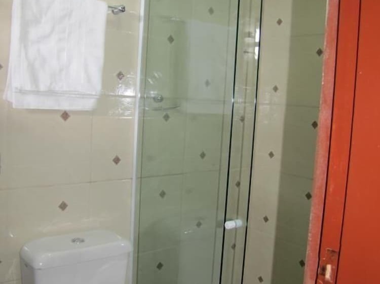 בית מלון כפרי Pousada Villa Paty Campos Do Jordão