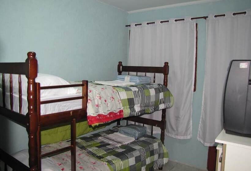 בית מלון כפרי Pousada Villa Paty Campos Do Jordão