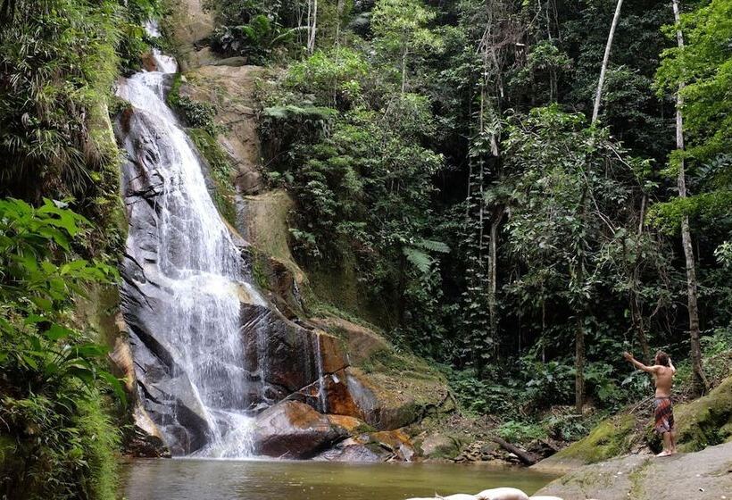 호텔 Pumarinri Amazon Lodge