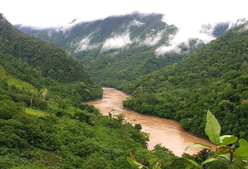 호텔 Pumarinri Amazon Lodge