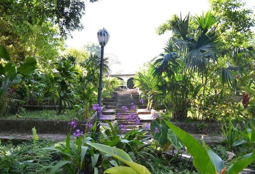 ホテル Restaurante Casa Antonio