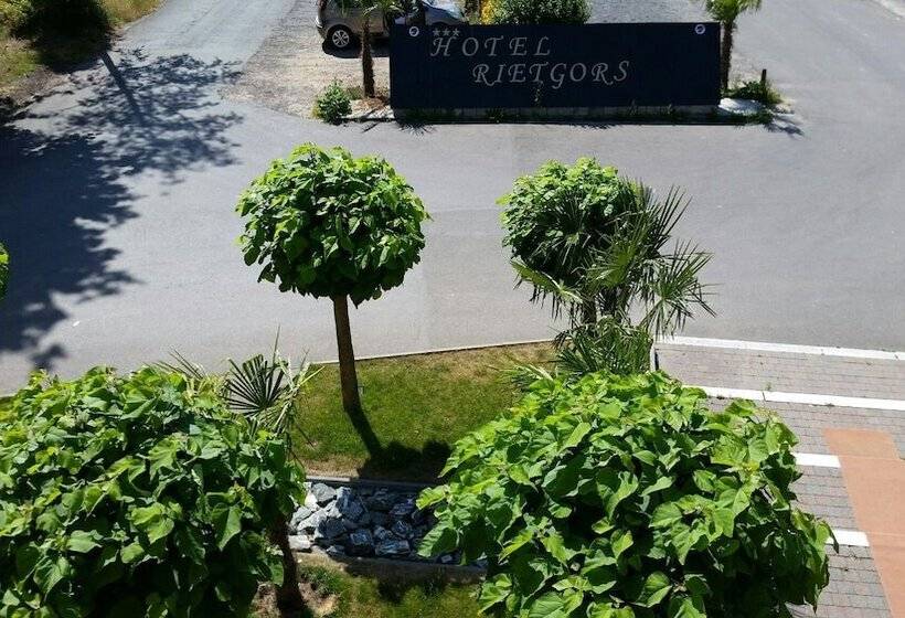 Отель Rietgors Palace