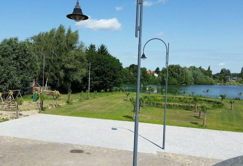 Отель Rietgors Palace