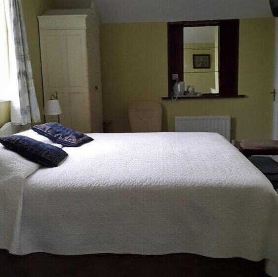 בית מלון כפרי Coolanowle Country House