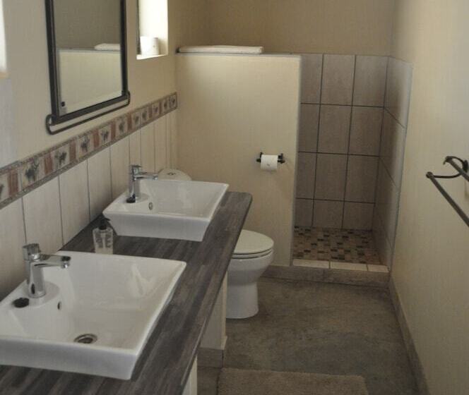 호텔 Shametu River Lodge