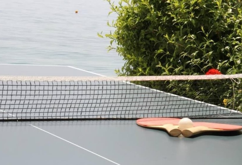 בית מלון כפרי Siagas Beach