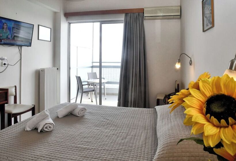 בית מלון כפרי Siagas Beach