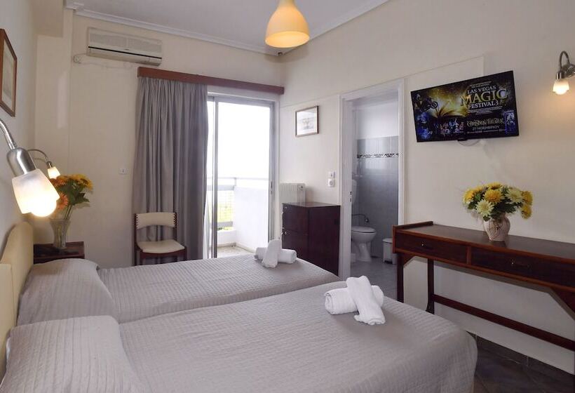 בית מלון כפרי Siagas Beach