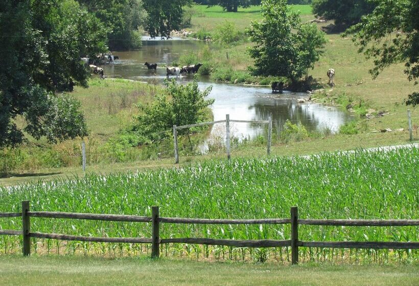 ホテル Smoketown Inn