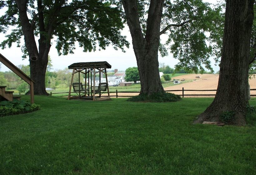 ホテル Smoketown Inn