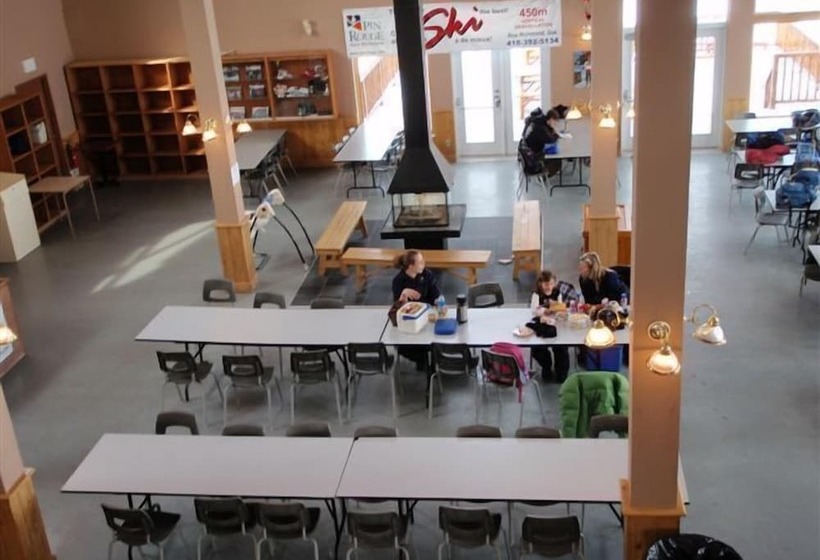 酒店 Station Touristique Pin Rouge