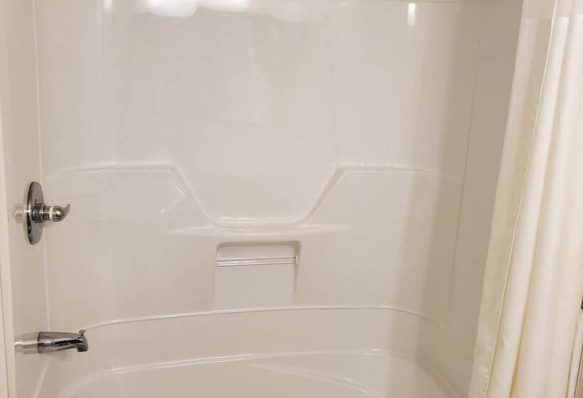 فندق Stay Easy Inn