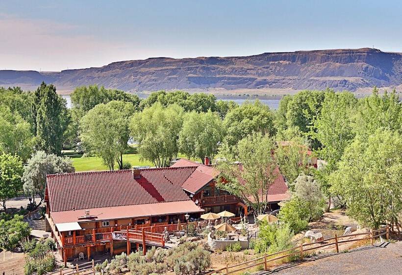 فندق Sunbanks Lake Resort