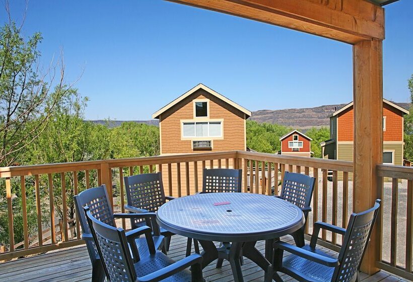 فندق Sunbanks Lake Resort