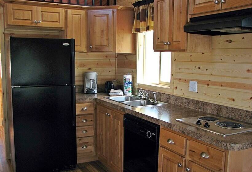 فندق Sunbanks Lake Resort