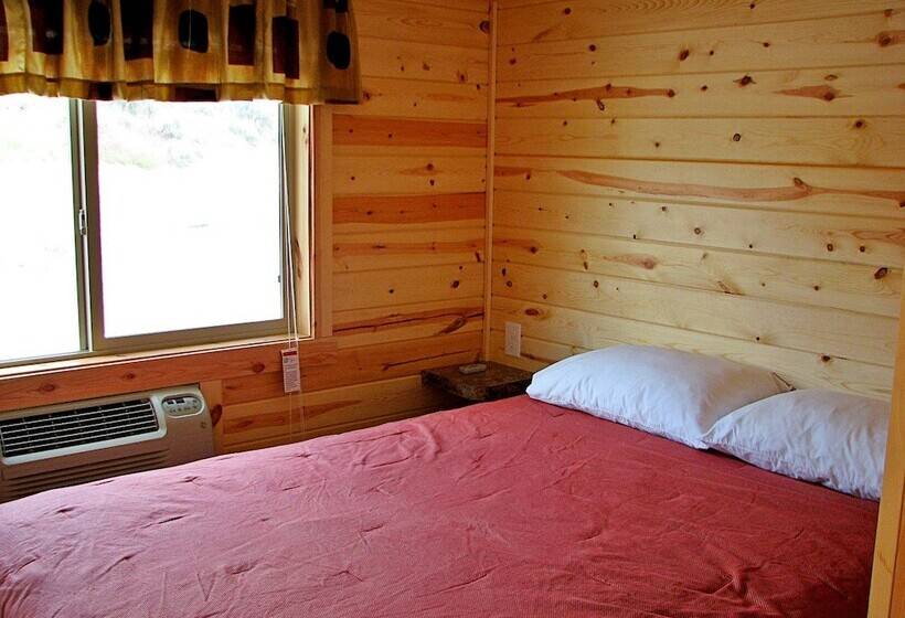 فندق Sunbanks Lake Resort