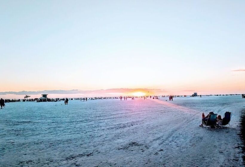 فندق Tropical Dreams   Sarasota Condos Near Siesta Key