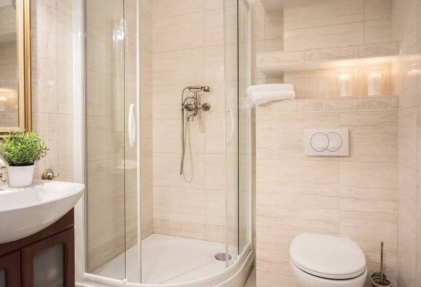 Отель Vacation Club Trzy Korony Apartments