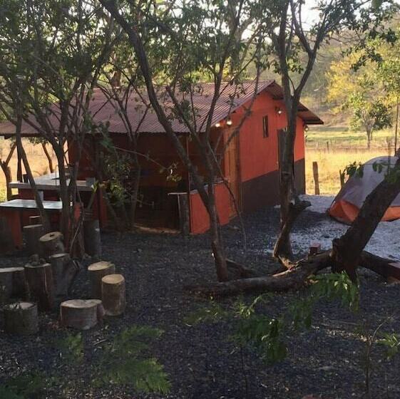 فندق Villa De Los Monos