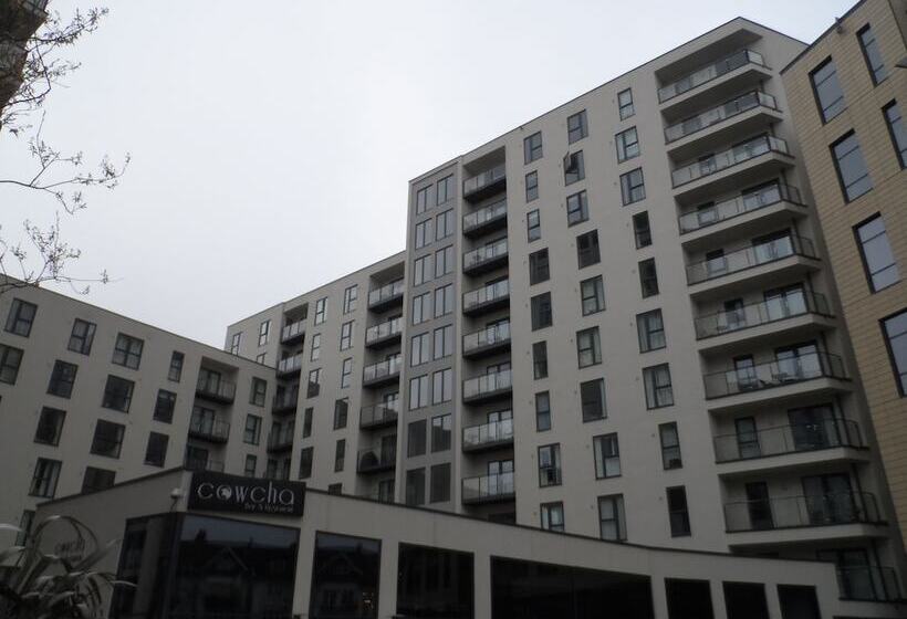 酒店 Woking New Central