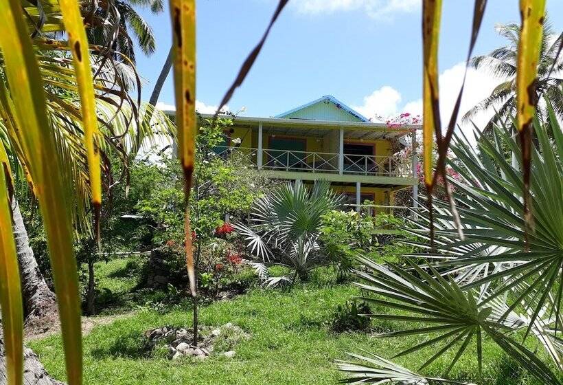 酒店 Yellow Home Providence Island