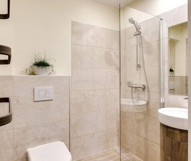 בית מלון כפרי Zamek Księża Góra