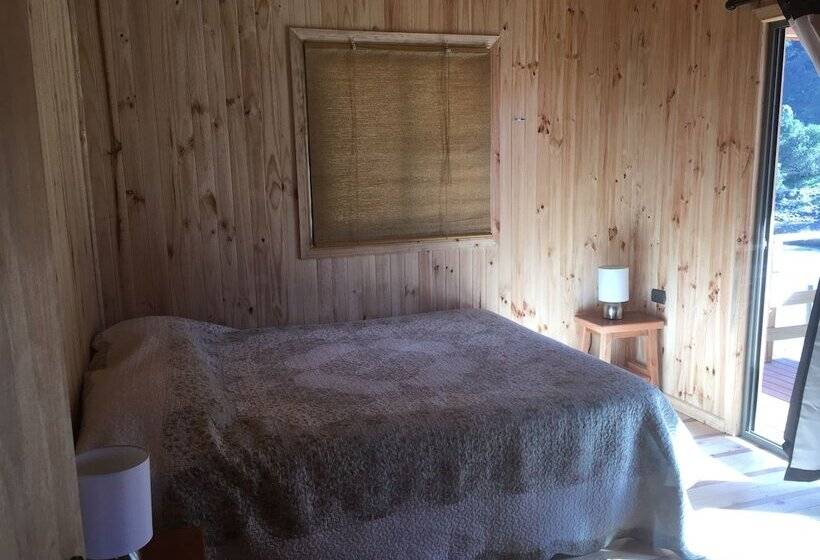 Los Quenes River Lodge