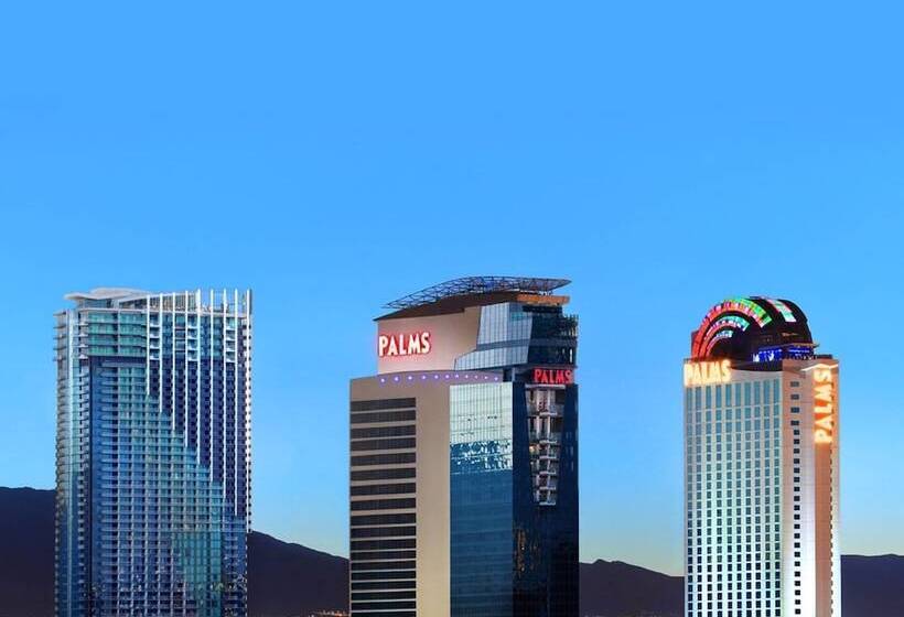 Luxury Suites At The Palms