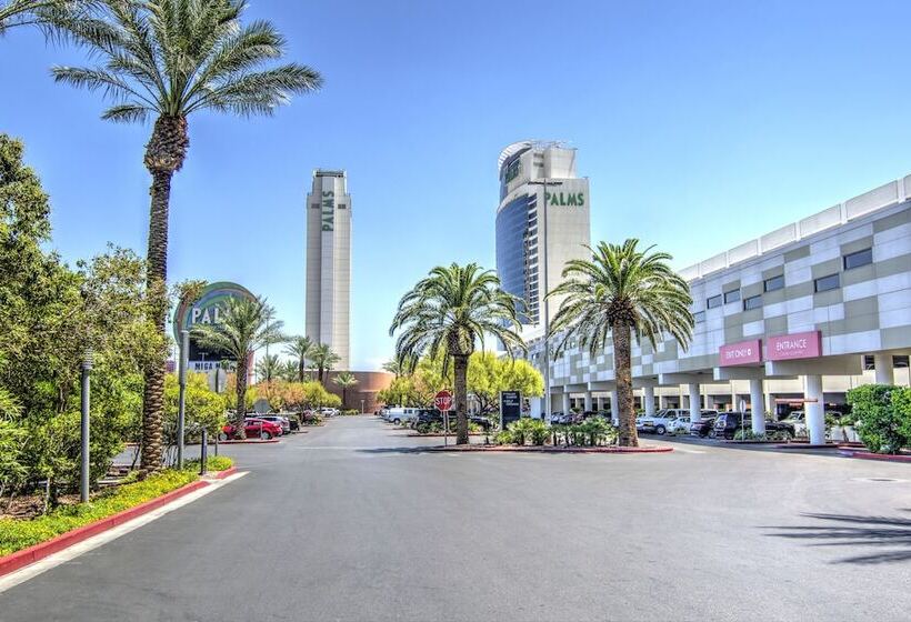 Luxury Suites At The Palms