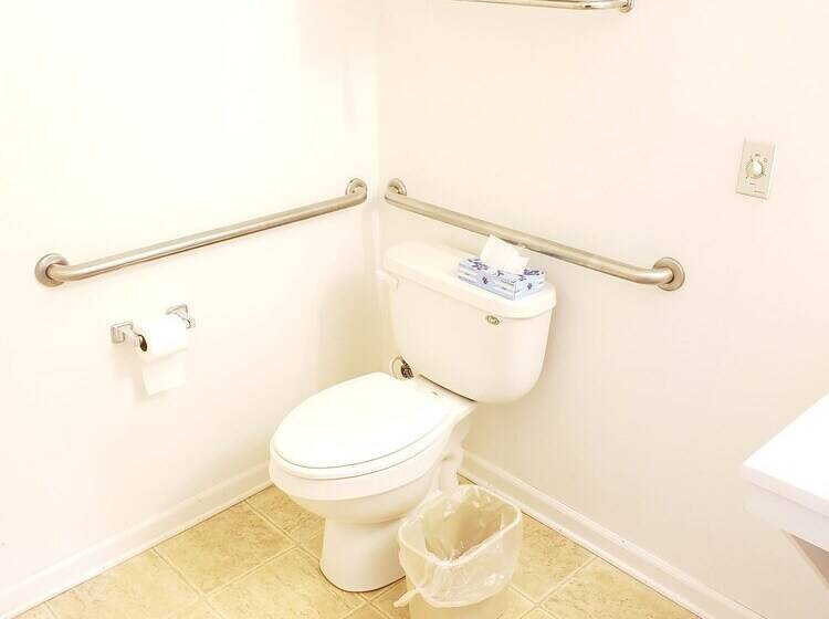 فندق على الطريق Country Inn