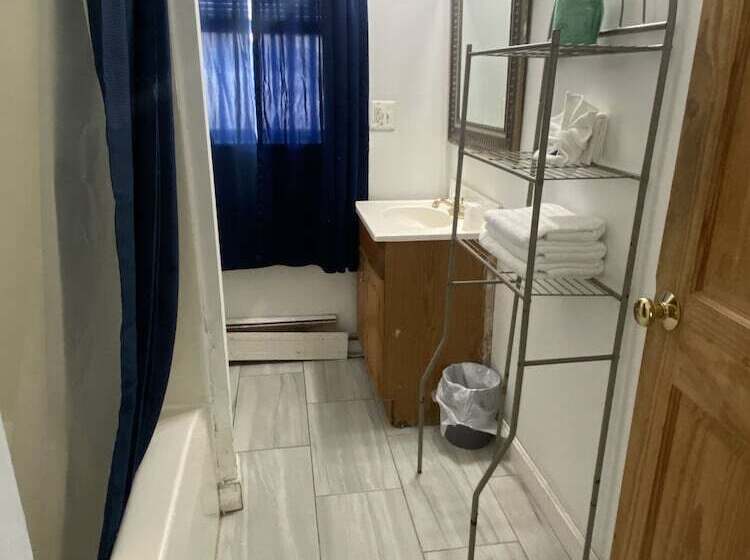 فندق على الطريق Nautical Beach Properties