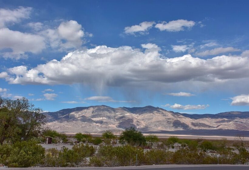 فندق على الطريق Panamint Springs Resort