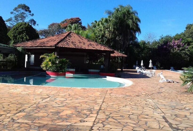 Мотель Pousada Hipica Barão