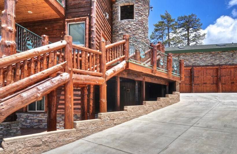 No 20 Mountain Masterpiece