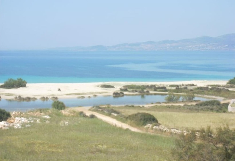 ペンション Aeraki Studios & Apartments