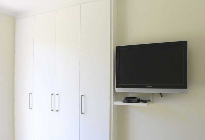 膳宿费 Alphen Lodge Constantia